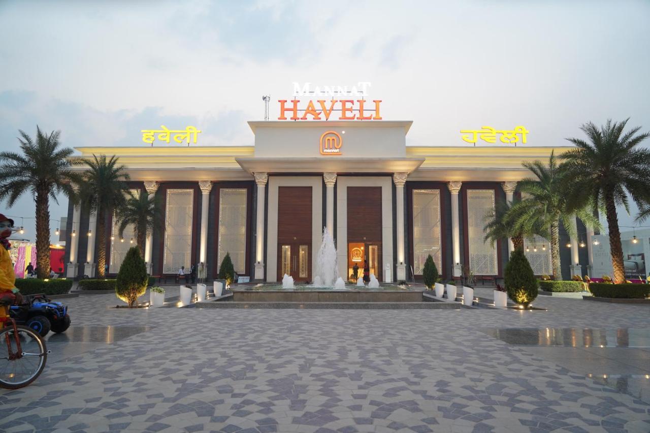 Mannat Haveli Hotel Kurukshetra Exterior photo